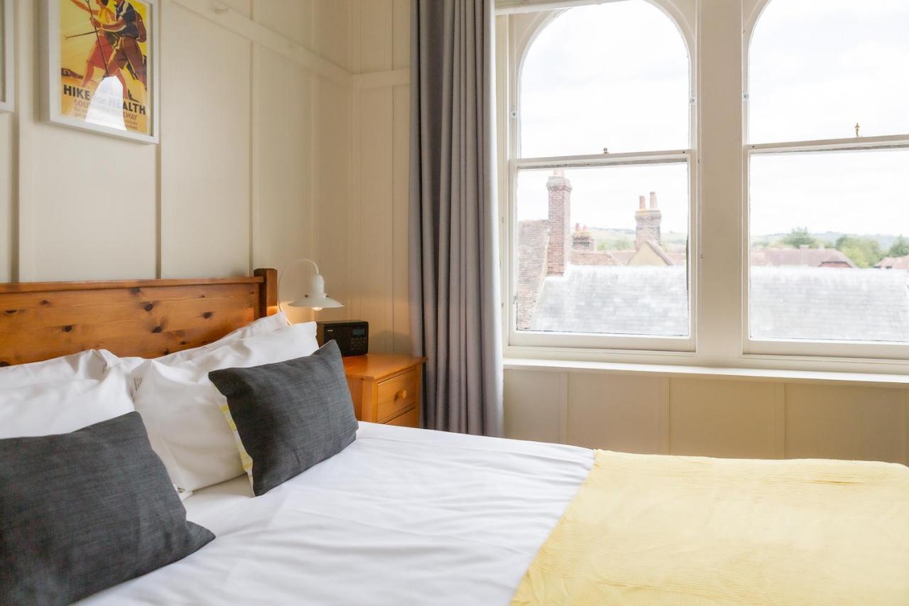 The Kings Head Bed & Breakfast Wye Bagian luar foto